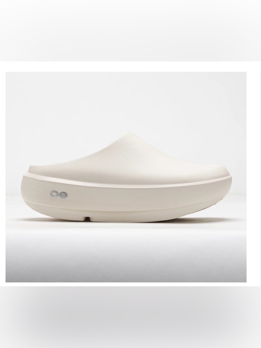 OOFOS Women's Slip-On Clog Chalk